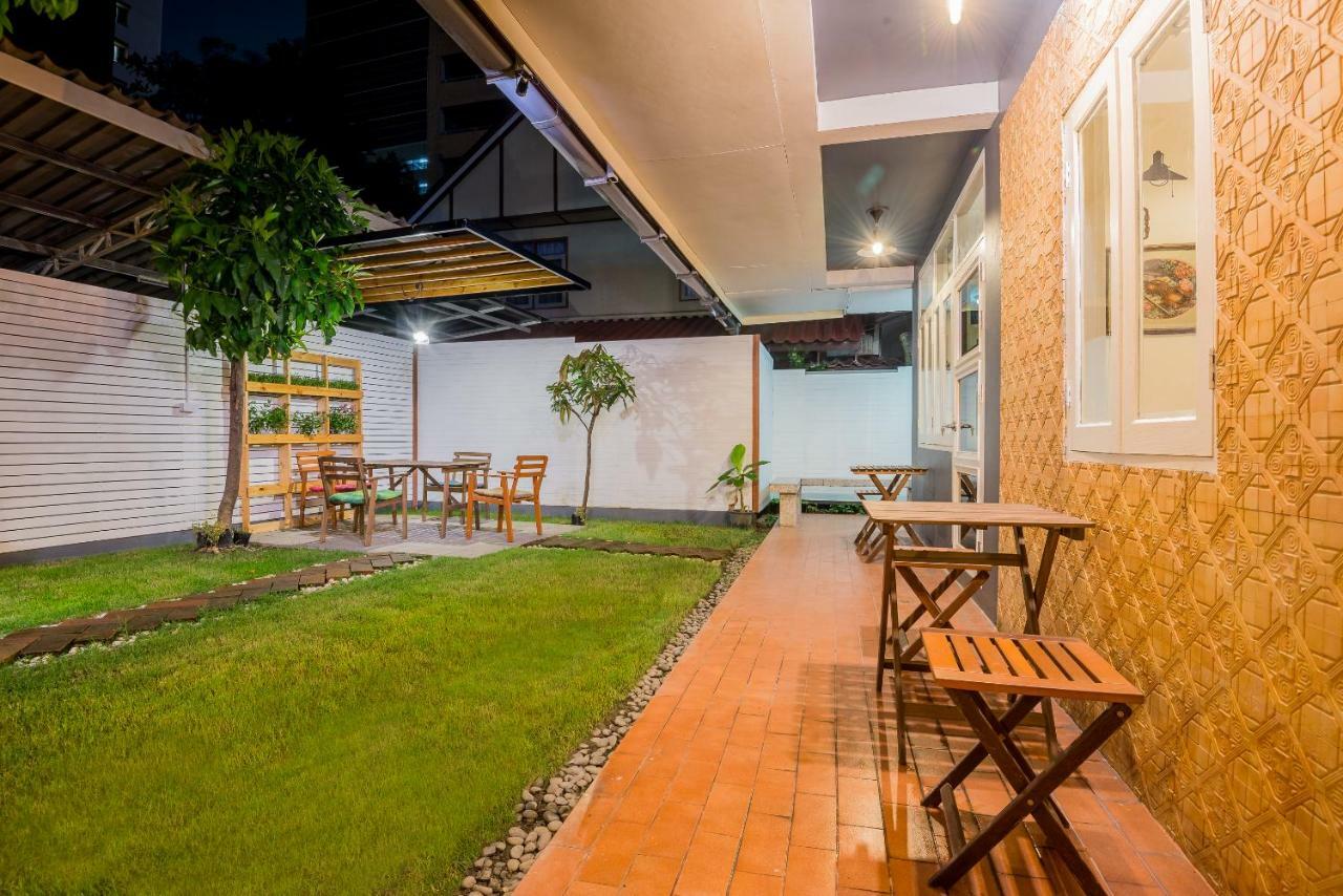 T Smy House Banguecoque Exterior foto